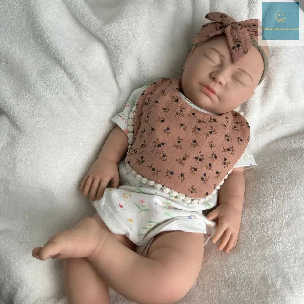 Handmade Soft 22Inch Silicone Reborn Baby Girl Realistic Weighted Waterproof Doll As Keepsakes Christmas Gift  ﻿Collectibles lifelikesiliconereborns.com