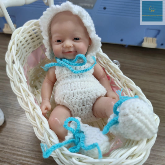 Lifelike Reborn Baby doll 7 inch Mini Full Body Soft Silicone Miniature Babies for Kid Halloween/Thanksgiving Day/Christmas Gift lifelikesiliconereborns.com