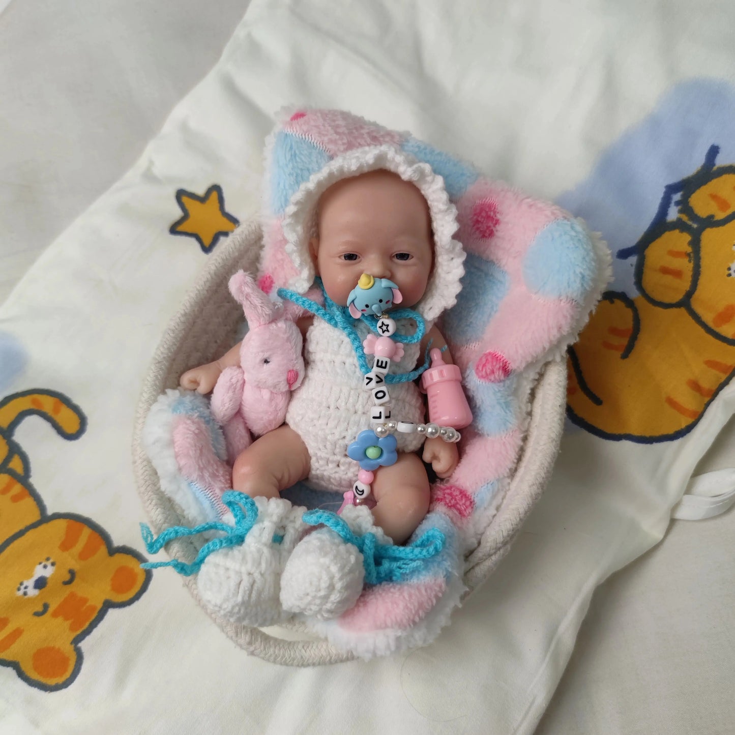 Lifelike Reborn Baby doll 7 inch Mini Full Body Soft Silicone Miniature Babies for Kid Halloween/Thanksgiving Day/Christmas Gift lifelikesiliconereborns.com