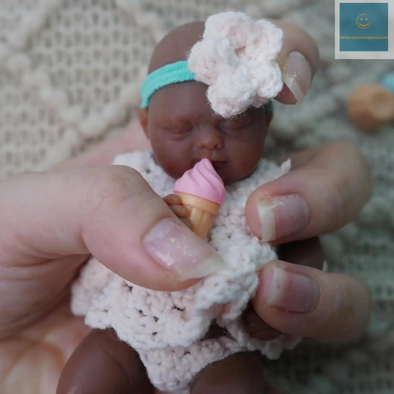 Mini Silicone Baby Black 4.5 Inch Reborn Baby Dolls Silicone Full Body Girl Emma Miniature Baby Doll with Feeding Accessories lifelikesiliconereborns.com