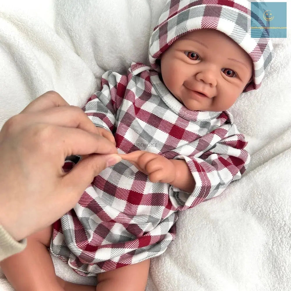 Photography Prop 17Inch Lifelike Silicone Reborn Baby Girl Realistic Skin Flexible Limbs Doll Perfect for Shoots Christmas Gift lifelikesiliconereborns.com