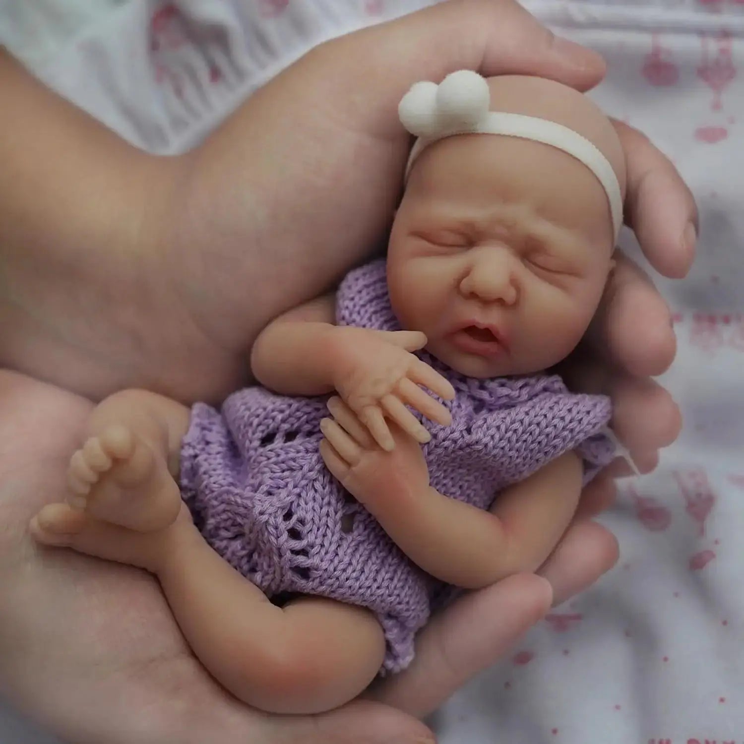 Reborn Baby Dolls 7 Inch Full Body Silicone Doll Boy Mini Realistic Newborn Baby Dolls with Feeding Accessories Gift Box lifelikesiliconereborns.com