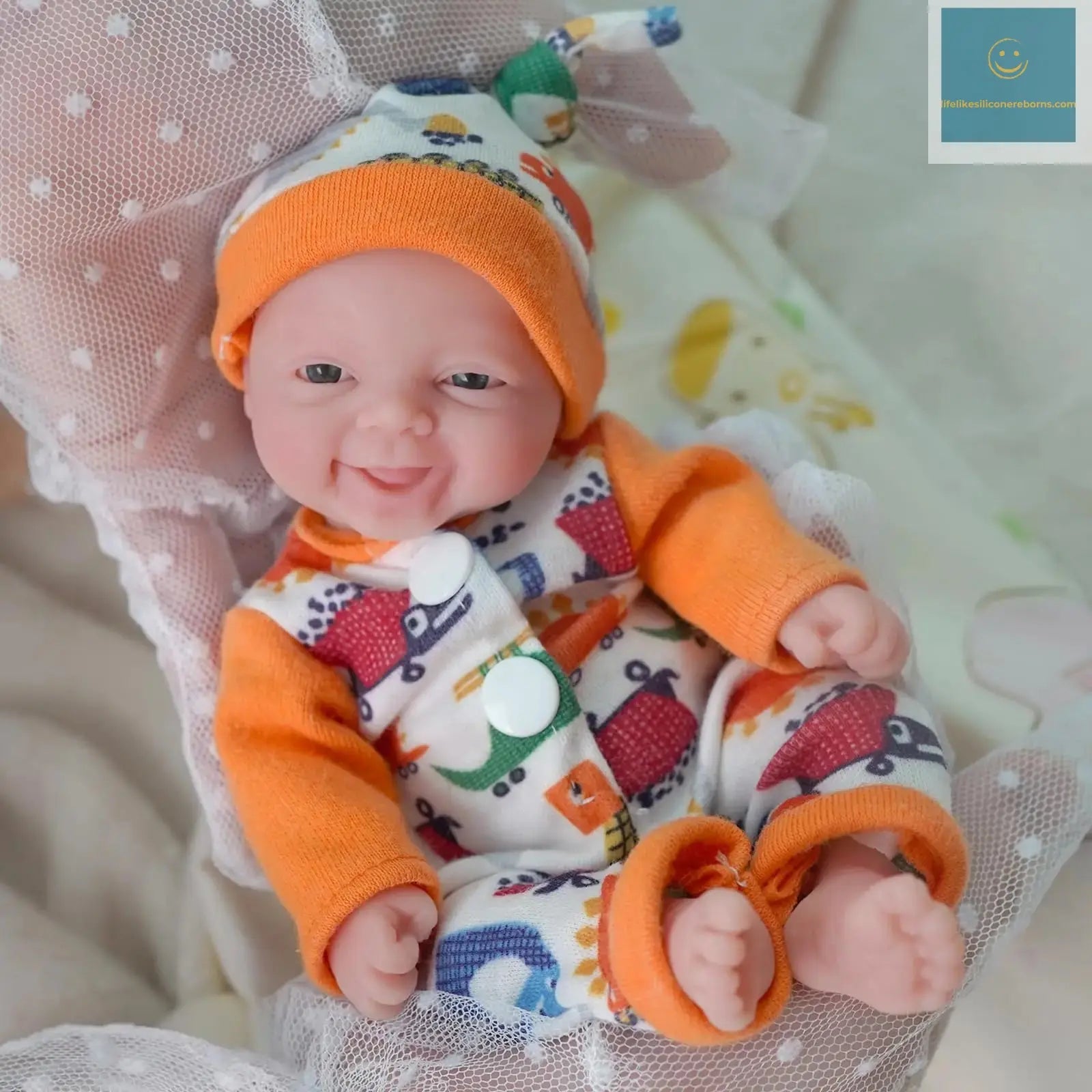 Reborn Silicone Baby Doll 7 Inch Mini Realistic Newborn Baby Dolls Full Body with Feeding Accessories for kids Christmas Gift lifelikesiliconereborns.com