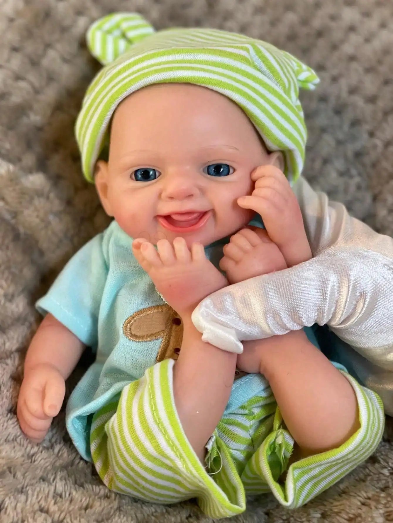 Saskia 10-Inch Lifelike Solid Silicone Reborn Boy | Handcrafted Painted Newborn | New Year Gift lifelikesiliconereborns.com