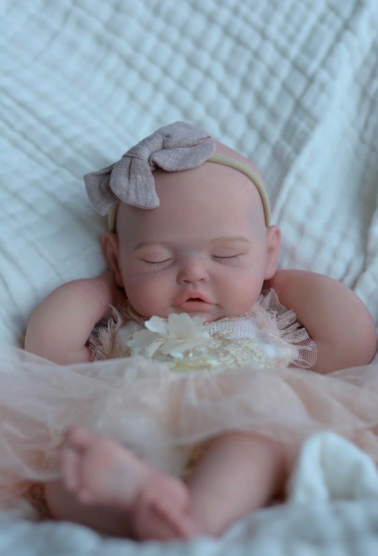 18Inch Can Open Mouth&Washable Solid Silicone Bebe Reborn Girl With Painted Skin Silicone Doll Lifelike De Silicona Girl Doll lifelikesiliconereborns.com