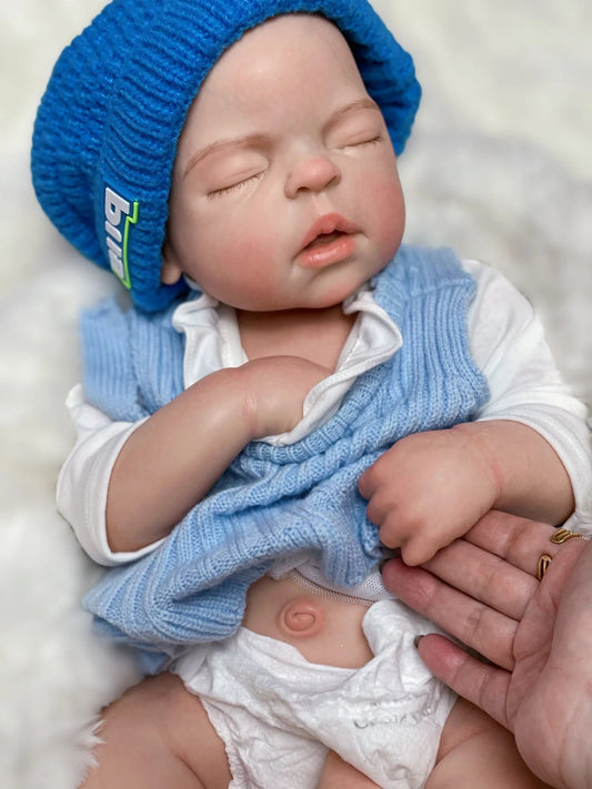 55cm Washable Solid Silicone Bebe Reborn Girl With 3D Painted Skin  Lifelike Sleeping Baby Doll Boneca Reborn Corpo De Silicone lifelikesiliconereborns.com