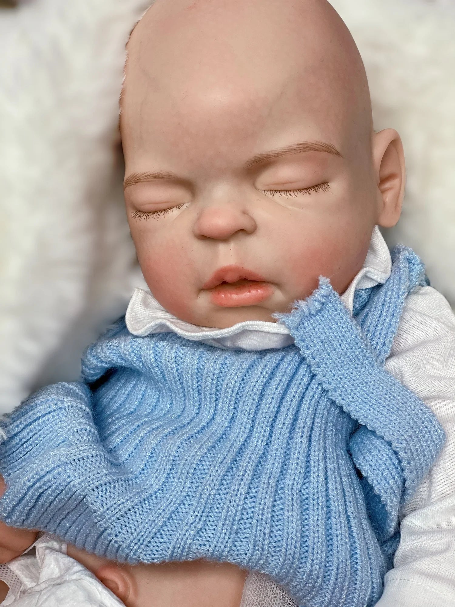 55cm Washable Solid Silicone Bebe Reborn Girl With 3D Painted Skin  Lifelike Sleeping Baby Doll Boneca Reborn Corpo De Silicone lifelikesiliconereborns.com