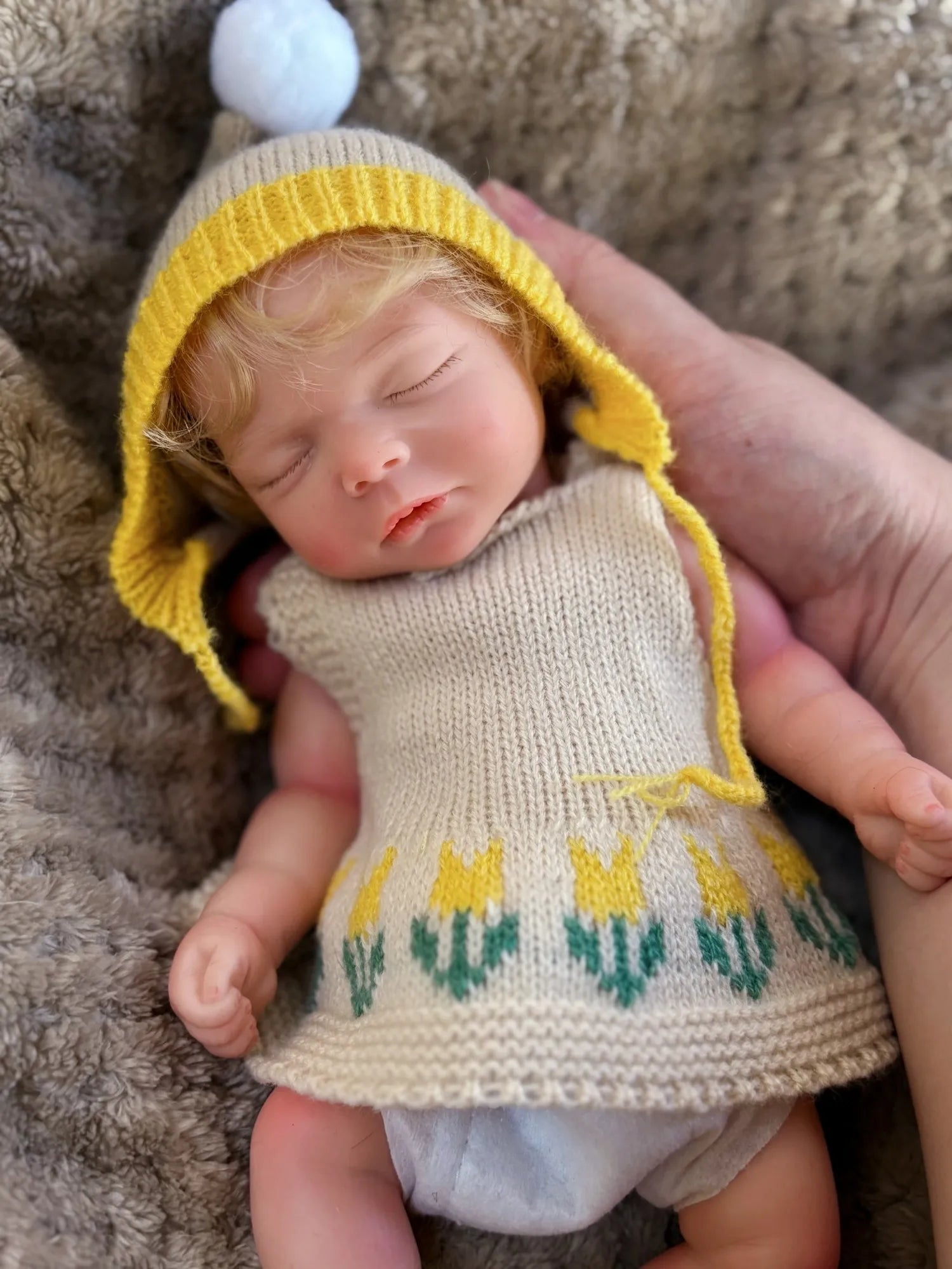 1 PC 10inch Open Mouth Reborn Silicone Girl With Rooted Hair Waterproof Newborn Baby Girl Lifelike Painted Realistic Doll Toy lifelikesiliconereborns.com