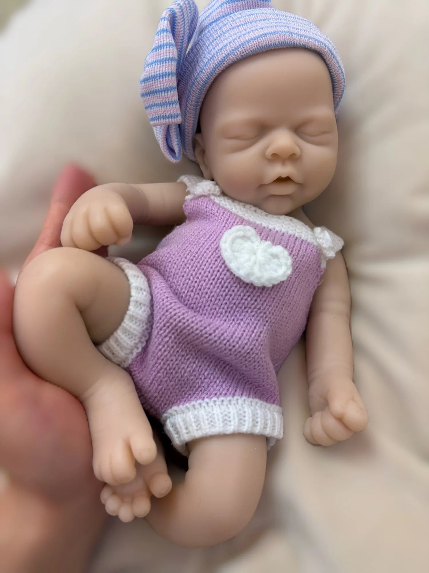 Reborn Dolls 33CM Open Mouth Silicone Girl Full Body Soft Silicone Unpainted Newborn Baby Dolls reborn de silicone real cuerpo lifelikesiliconereborns.com