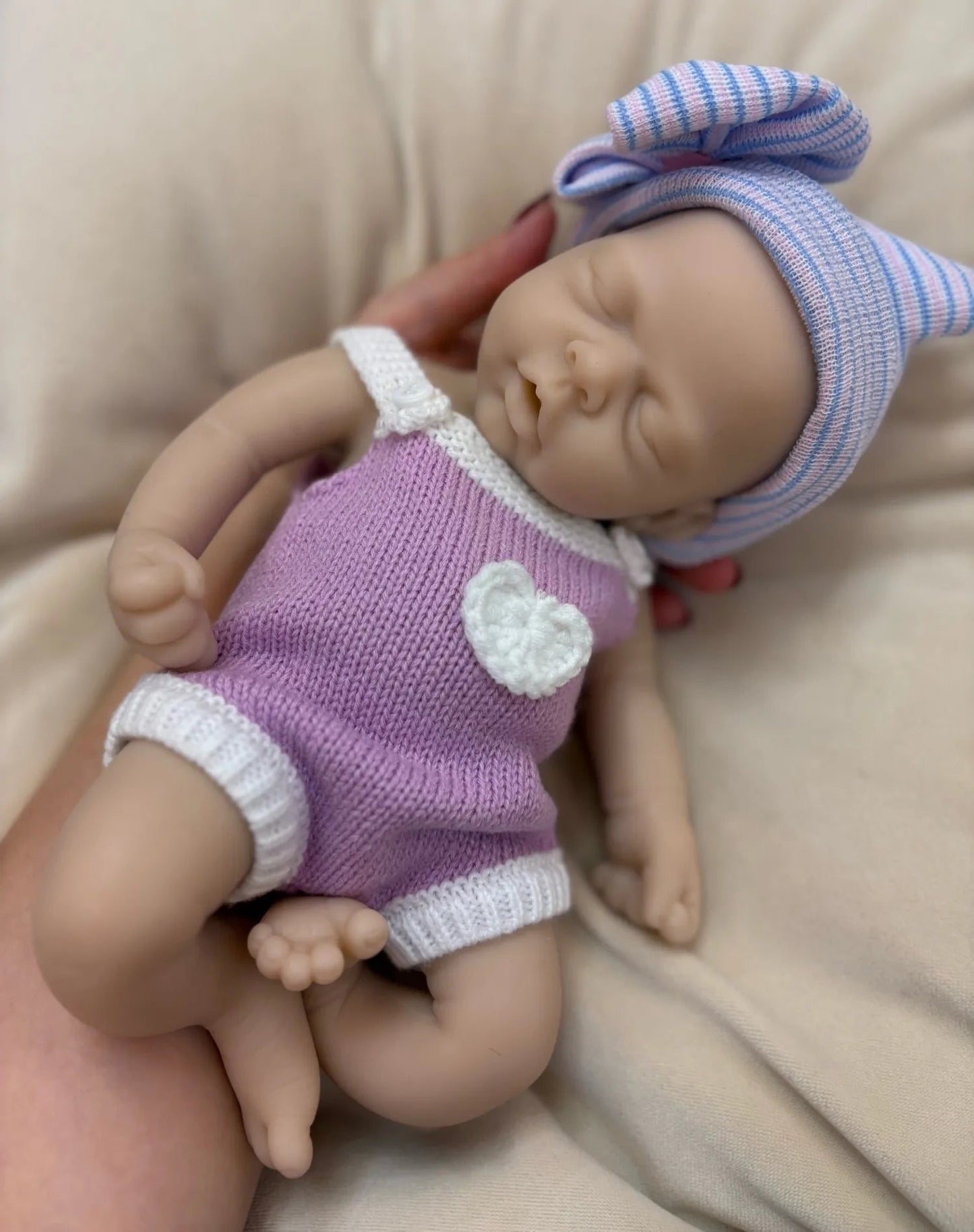 Reborn Dolls 33CM Open Mouth Silicone Girl Full Body Soft Silicone Unpainted Newborn Baby Dolls reborn de silicone real cuerpo lifelikesiliconereborns.com
