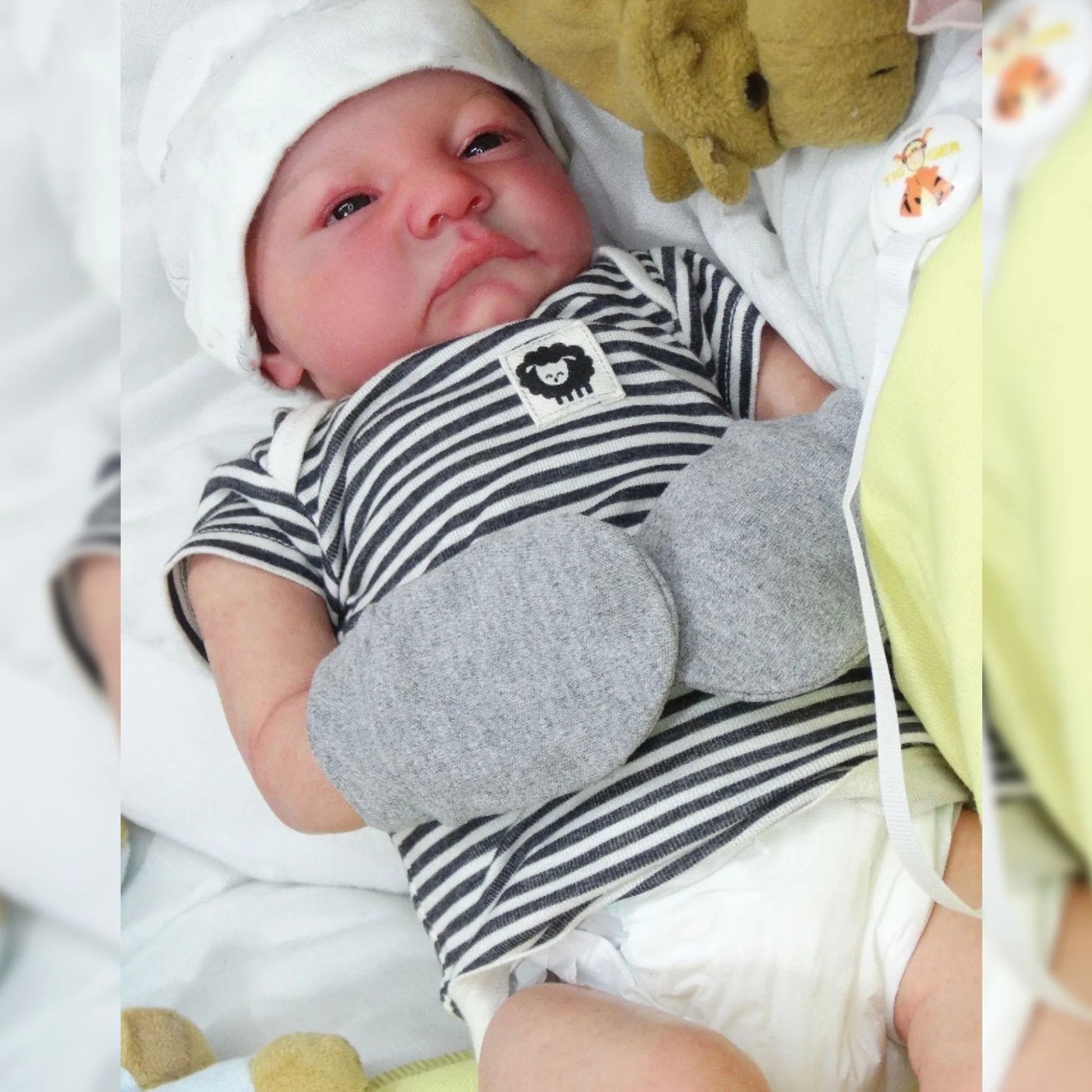 16.5" Open Eyes Levi Full Body Silicone Vinyl Reborn Dolls 3D Painted Can Take Bath Baby Toys For Kid's Gift Muñecas Reborn lifelikesiliconereborns.com