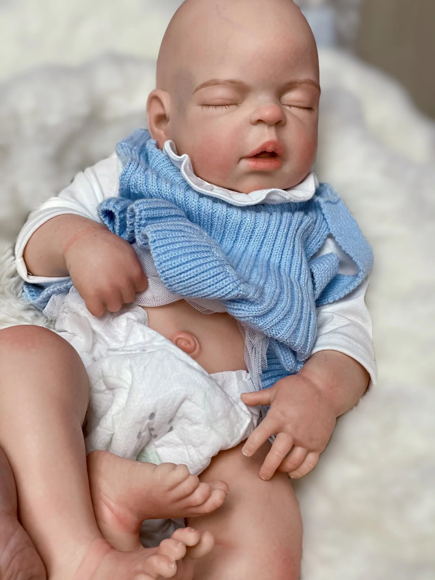 55cm Washable Solid Silicone Bebe Reborn Girl With 3D Painted Skin  Lifelike Sleeping Baby Doll Boneca Reborn Corpo De Silicone lifelikesiliconereborns.com