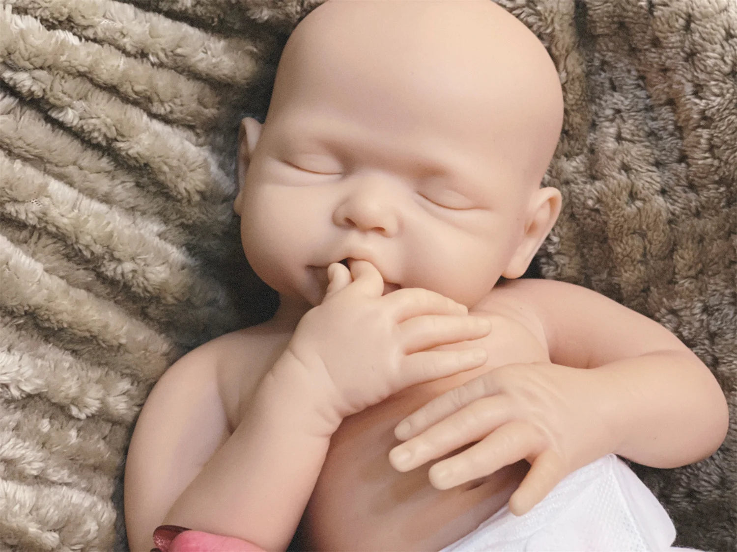 18Inch Can Open Mouth&Washable Solid Silicone Bebe Reborn Girl With Painted Skin Silicone Doll Lifelike De Silicona Girl Doll lifelikesiliconereborns.com