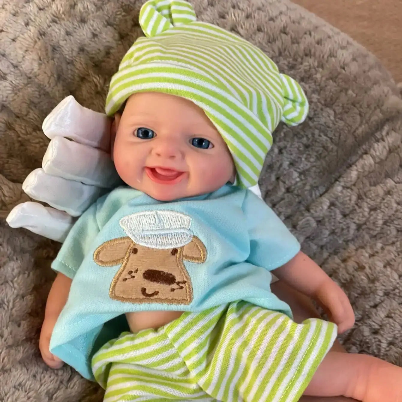 Saskia 10-Inch Lifelike Solid Silicone Reborn Boy | Handcrafted Painted Newborn | New Year Gift lifelikesiliconereborns.com