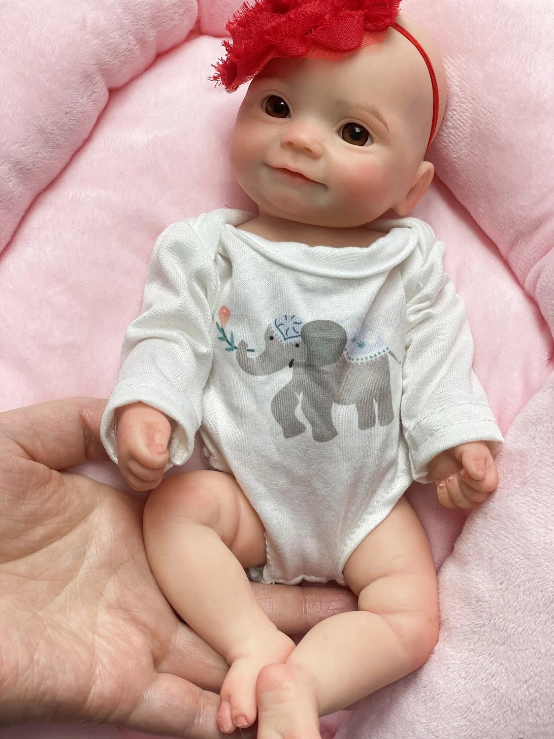 26cm Cute Maddie Waterproof Reborn Baby Girl With Full Body Silicone Handmade Painted Skin Bebe Reborn reales para niñas lifelikesiliconereborns.com
