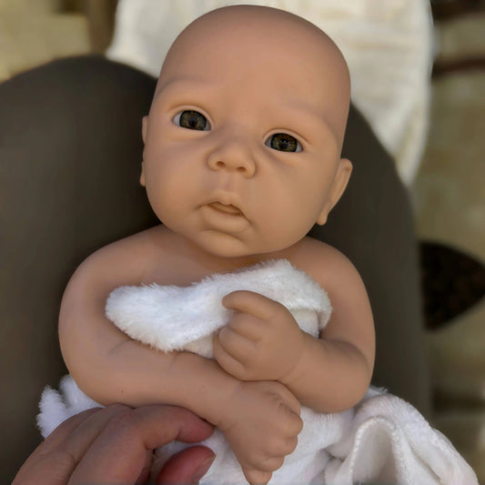 17Inch Unpainted Silicone Bebe Girl Handmade Full Silicone Reborn Doll Waterproof Newborn Doll Toy For Gifts Muñeca Reborn lifelikesiliconereborns.com