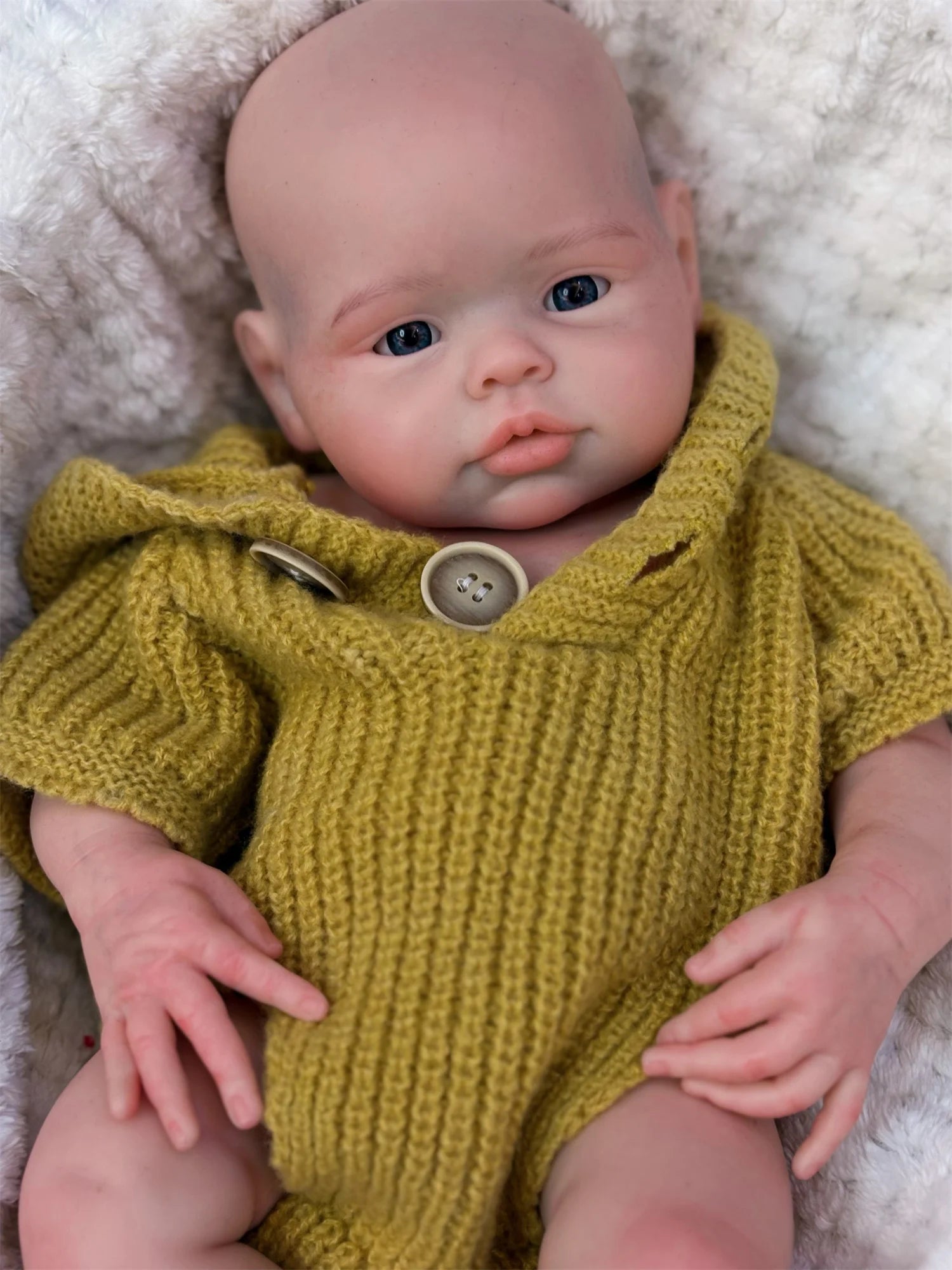 17Inch Washable Open Eyes Soft Silicone Reborn Girl Doll With 3D Painted Skin Can Handmade Bebe Reborn Girl For Family's Gift lifelikesiliconereborns.com