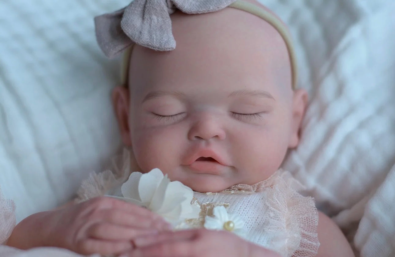 18Inch Can Open Mouth&Washable Solid Silicone Bebe Reborn Girl With Painted Skin Silicone Doll Lifelike De Silicona Girl Doll lifelikesiliconereborns.com