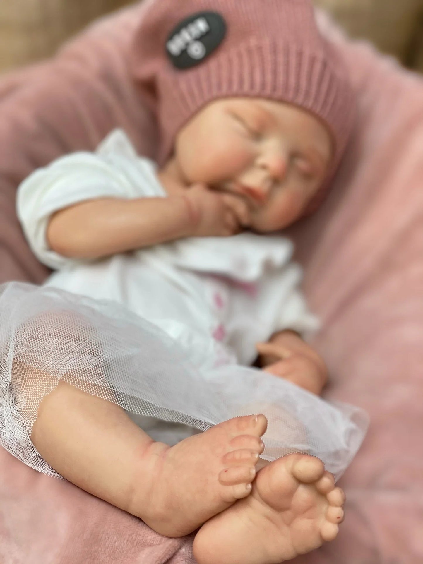 45cm Peaches Solid Silicone Bebe Reborn Girls With Sweather Outfits 3D Painted Skin Soft Touch Handmade Lifelike Newborn  Doll lifelikesiliconereborns.com