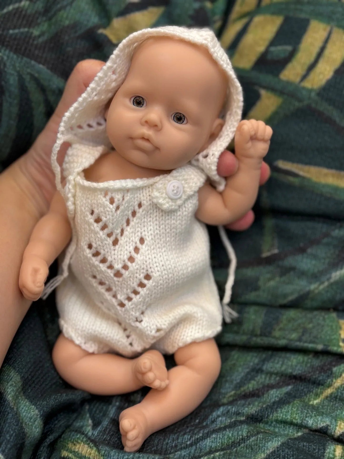 10Inch Silicone Girls Whole Body Soft Solid Silicone Reborn Baby Dolls Handmade Painted Newborn Baby Dolls Toys For Kids Gifts lifelikesiliconereborns.com
