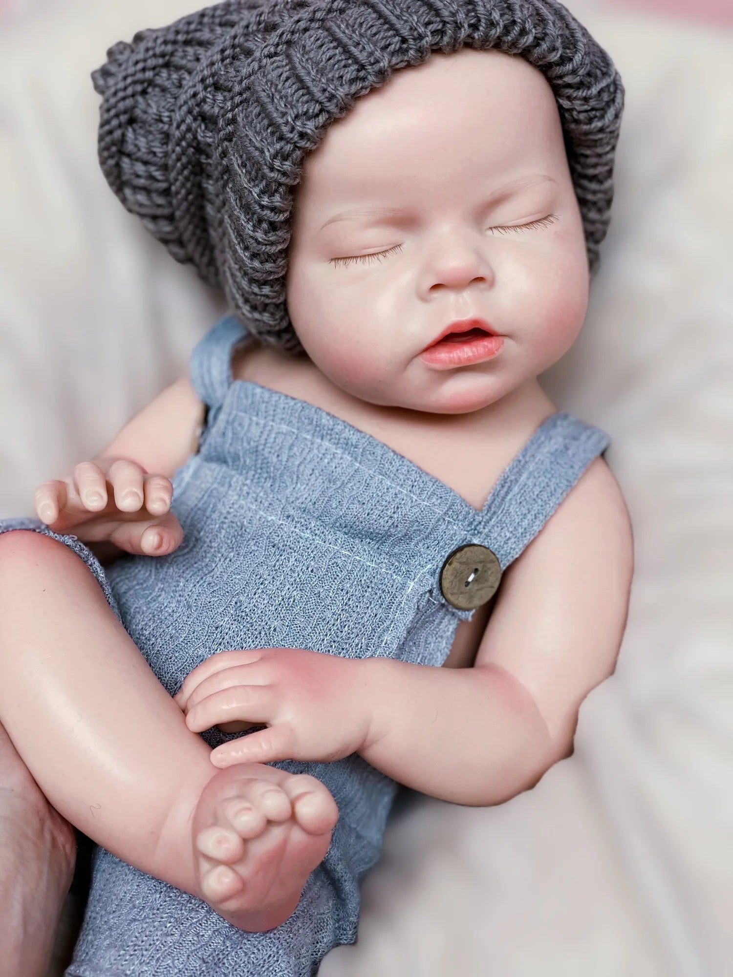50cm Waterproof Solid Silicone Bebe Reborn Girl/Boy With 3D Painted Skin Can Pee/Drink Milk Handmade Lifelike Reborn Baby Doll lifelikesiliconereborns.com