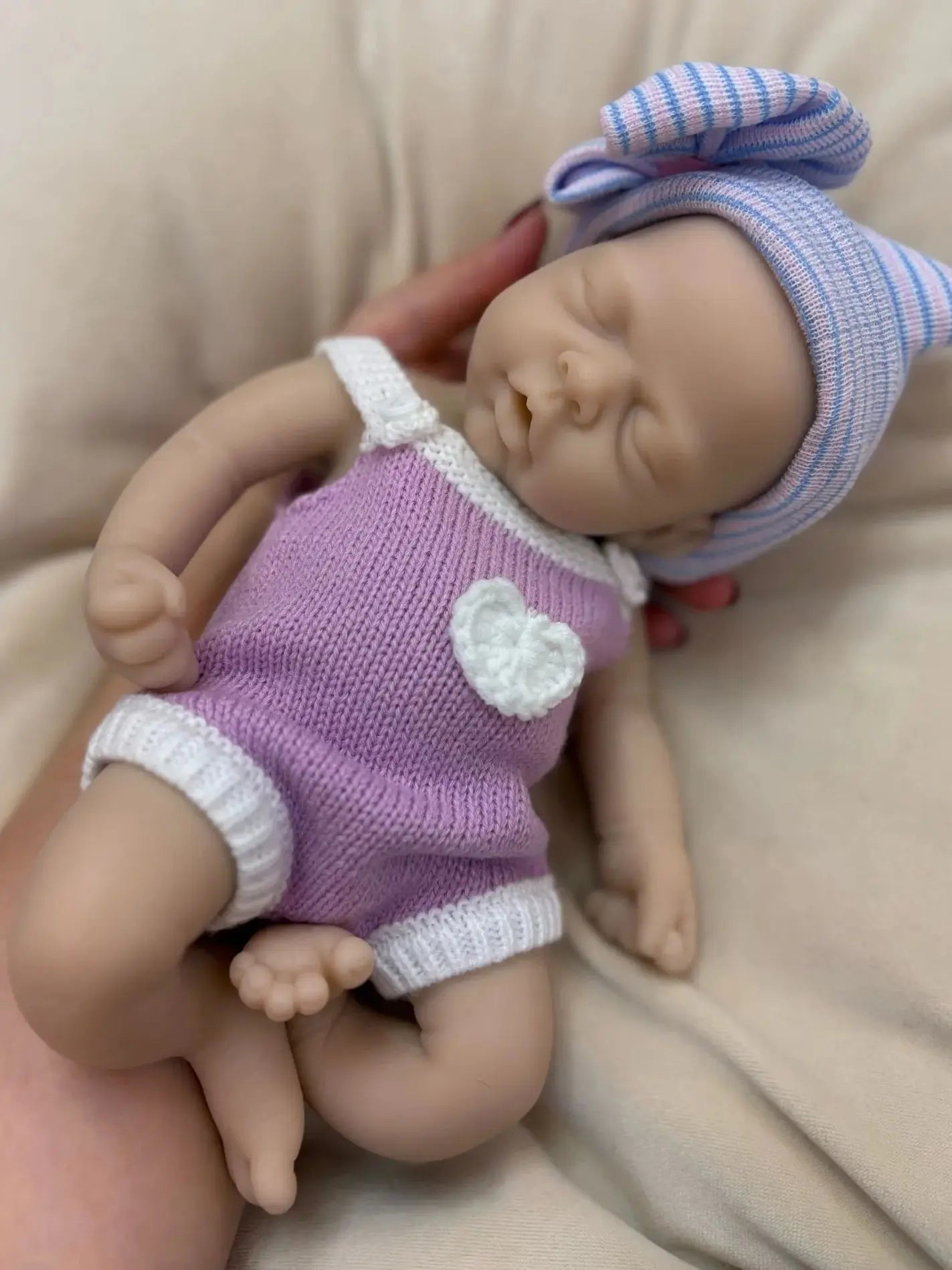 Reborn Dolls 33CM Open Mouth Silicone Girl Full Body Soft Silicone Unpainted Newborn Baby Dolls reborn de silicone real cuerpo lifelikesiliconereborns.com