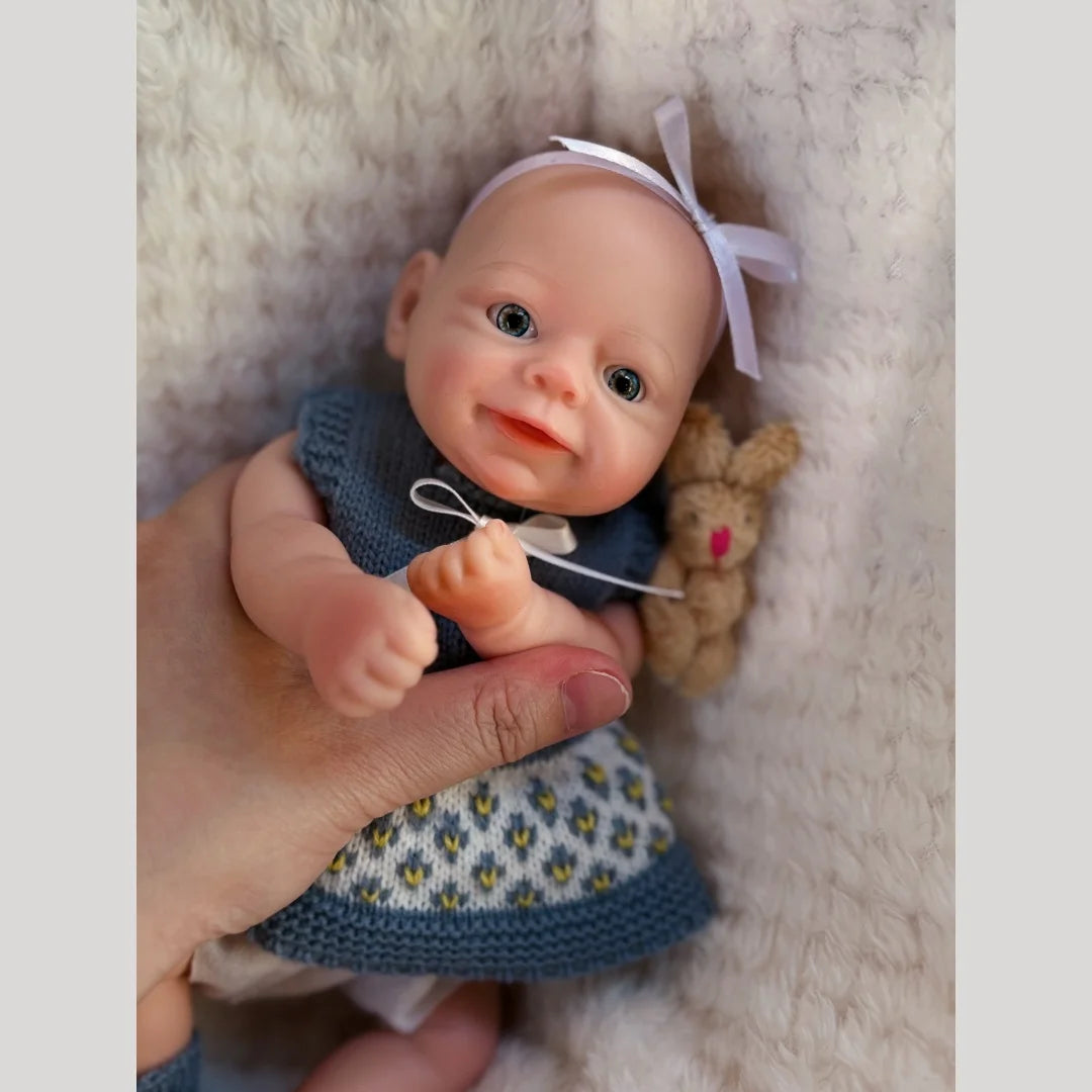10Inch Waterproof Open Eyes bebe reborn de silicona Girl Doll With 3D Painted Skin Soft Touch Newborn Doll reales para niñas lifelikesiliconereborns.com