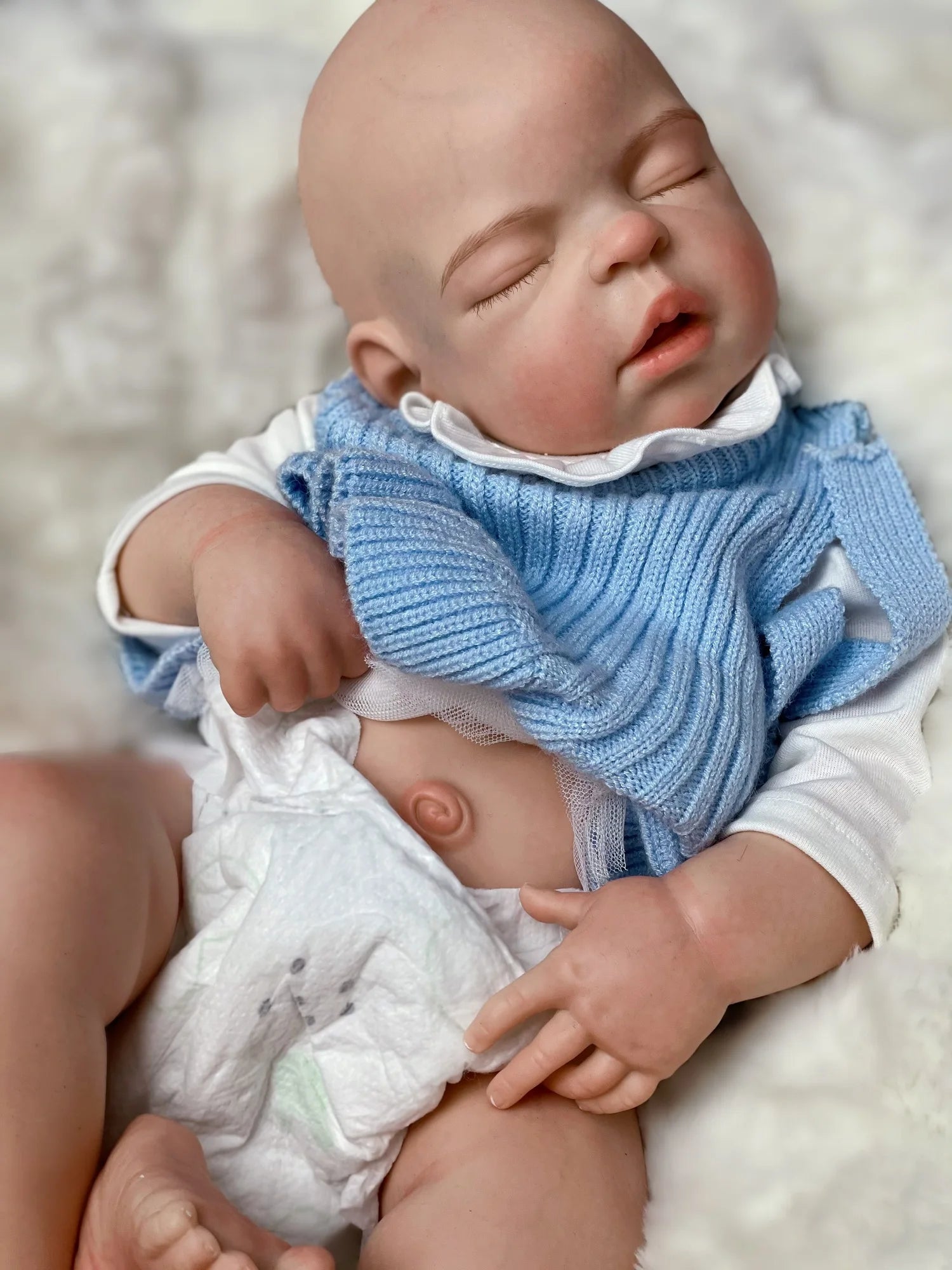 55cm Washable Solid Silicone Bebe Reborn Girl With 3D Painted Skin  Lifelike Sleeping Baby Doll Boneca Reborn Corpo De Silicone lifelikesiliconereborns.com