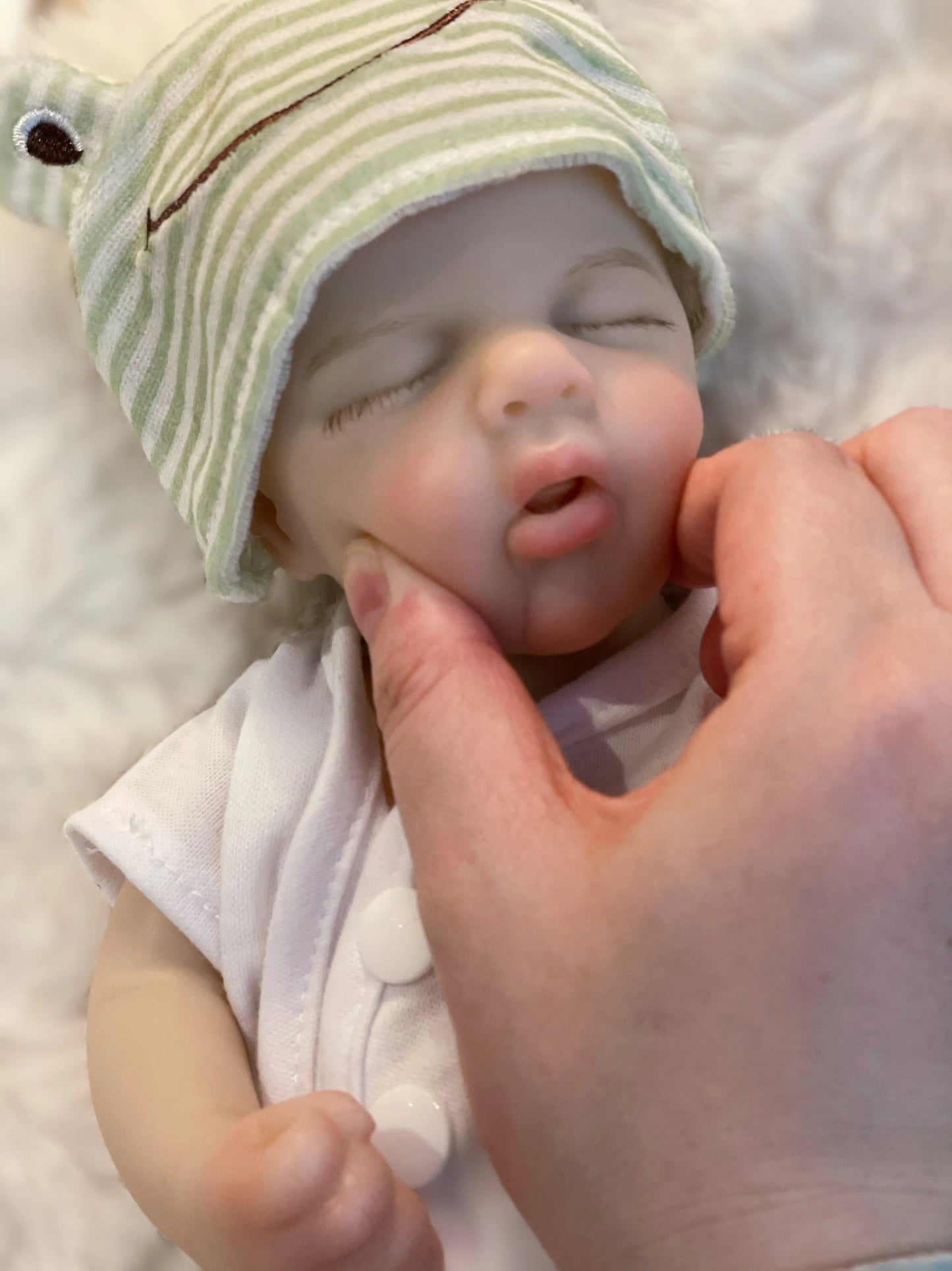 13Inch Open Mouth Loulou Girl&Boy Painted Full Body Soft Silicone Doll Bebe Reborn Doll For Kid Reborn De Silicona Cuerpo Entero lifelikesiliconereborns.com