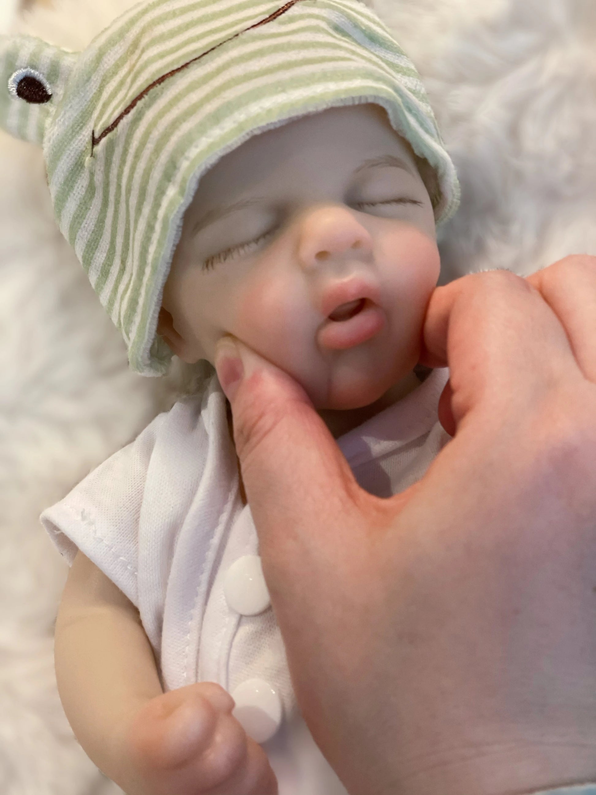 13Inch Open Mouth Loulou Girl&Boy Painted Full Body Soft Silicone Doll Bebe Reborn Doll For Kid Reborn De Silicona Cuerpo Entero lifelikesiliconereborns.com