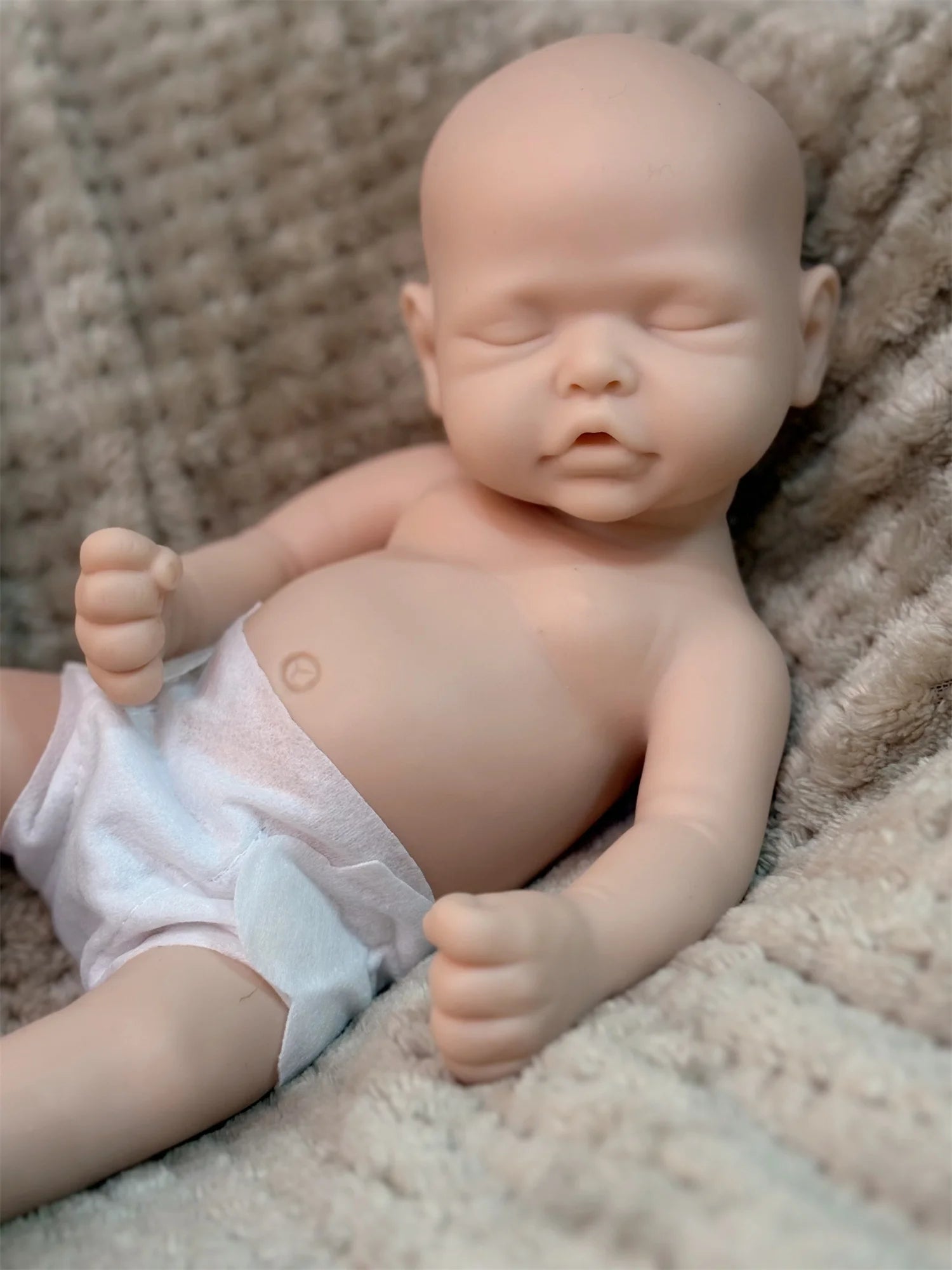 13Inch Waterproof Whole Body Silicone Bebe Reborn Girl Doll With Open Mouth  3D Painted Skin Lifelike Realistic Newborn Doll lifelikesiliconereborns.com