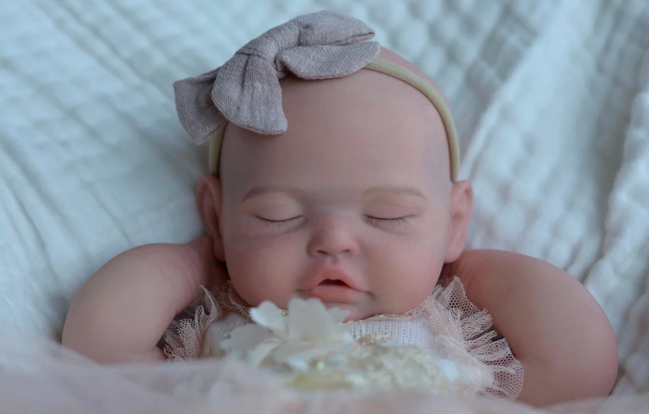 18Inch Can Open Mouth&Washable Solid Silicone Bebe Reborn Girl With Painted Skin Silicone Doll Lifelike De Silicona Girl Doll lifelikesiliconereborns.com