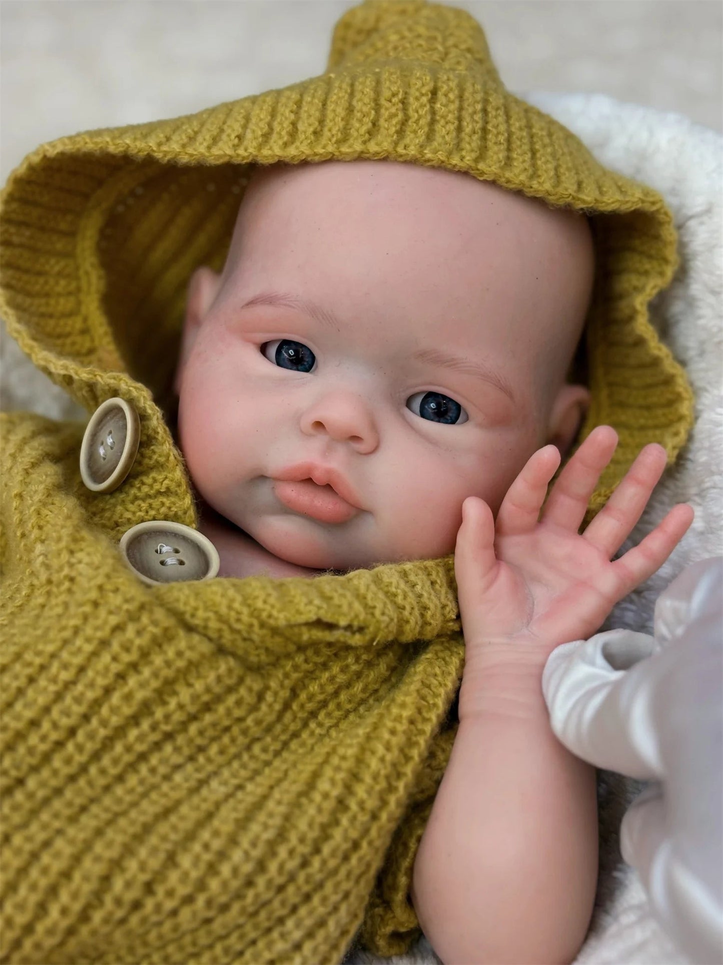 17Inch Washable Open Eyes Soft Silicone Reborn Girl Doll With 3D Painted Skin Can Handmade Bebe Reborn Girl For Family's Gift lifelikesiliconereborns.com
