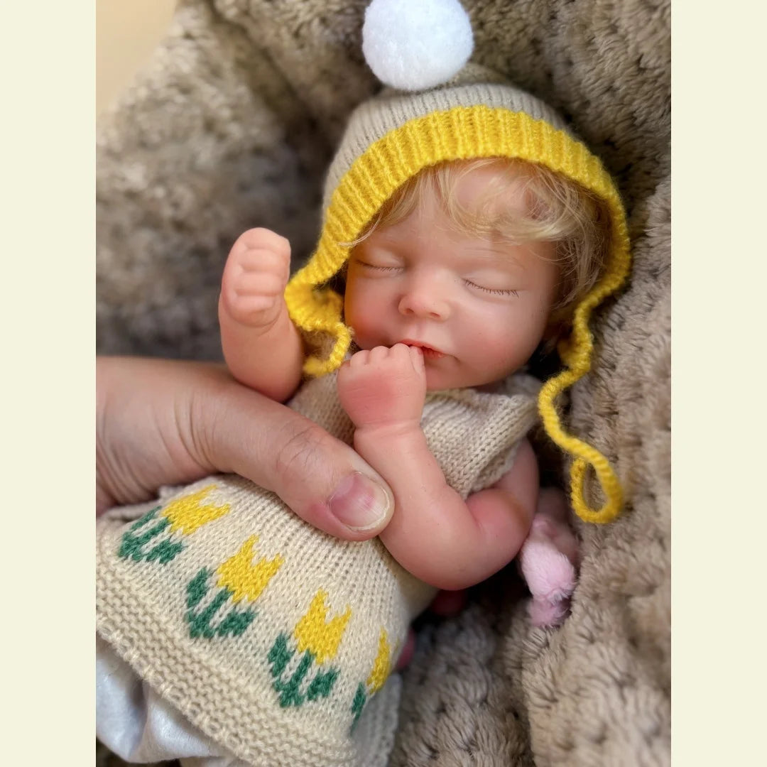 10Inch Can Open Mouth Full Body Silicone Reborn Girl Doll With Handmade Rooted Hair Lifelike Newborn Doll With Sweather Cloth lifelikesiliconereborns.com