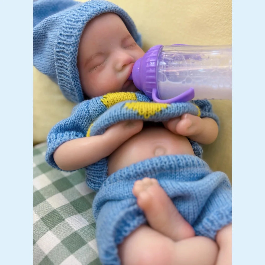 13Inch Close Eyes & Open Mouth Levi Full Body Silicone Bebe Reborn Boy Doll With Painted Bald Lifelike Realistic Newborn Doll lifelikesiliconereborns.com