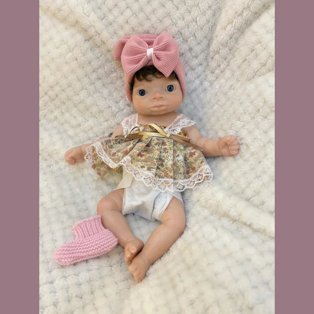 10Inch Washable Open Eyes Lanny Full Body Silicone Bebe Reborn Girl Doll With Rooted Hair Lifelike Realistic Newborn Doll lifelikesiliconereborns.com
