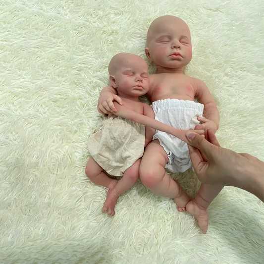 differnt months 2 Babies Artist Painted Collector Small 31Cm Newborn Baby Girl And Large 50Cm Full Silicone Reborn Dolls Loulou lifelikesiliconereborns.com